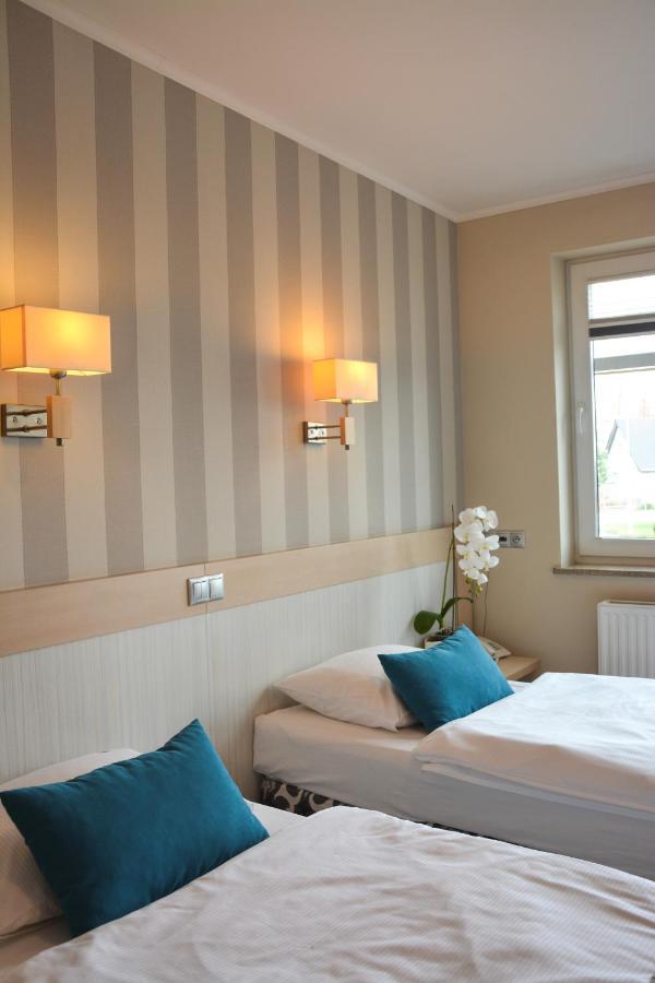 Restauracja 32 Motel Грыфице Экстерьер фото
